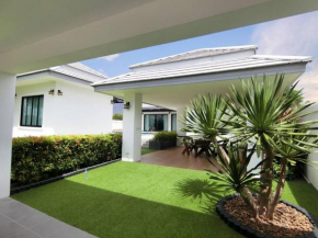 Lux9 Private Pool Villa HuaHin